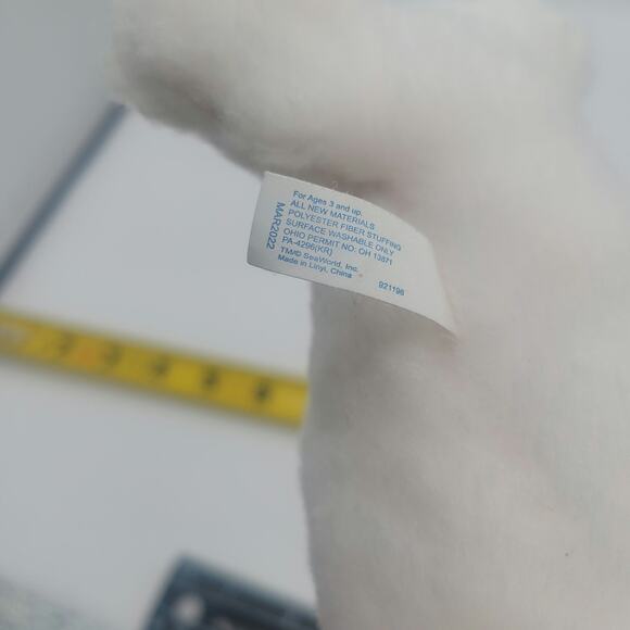 Sea World Shamu Shop White Seal Pup Stuffed Animal - 8" Plush - Picture 5 of 5